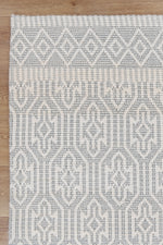 Load image into Gallery viewer, Copacabana Geometric Light Grey Wool Rug