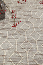 Load image into Gallery viewer, Copacabana Lattice Beige Wool Rug