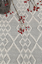 Load image into Gallery viewer, Copacabana Diamond Grey Wool Rug