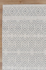 Load image into Gallery viewer, Copacabana Chevron Light Grey Wool Rug