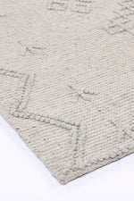 Load image into Gallery viewer, Goa Aztec Wool Blend Grey Rug (No Tassel)