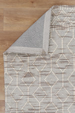 Load image into Gallery viewer, Copacabana Lattice Beige Wool Rug

