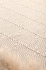 Load image into Gallery viewer, Goa Lattice Wool Blend Cream Rug (No Tassel)
