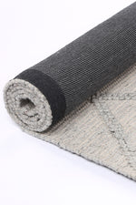 Load image into Gallery viewer, Goa Lattice Wool Blend Grey Rug (No Tassel)
