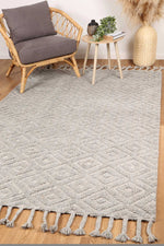 Load image into Gallery viewer, Goa Diamond Wool Blend Grey Rug
