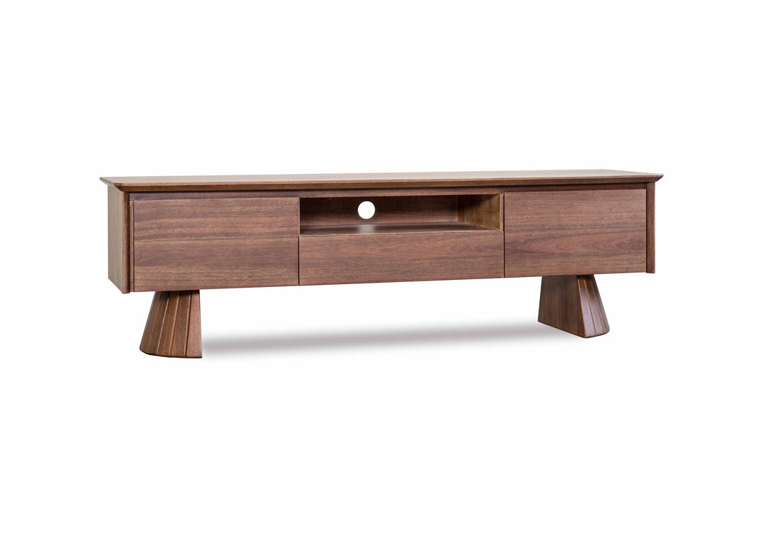 Lincoln Entertainment Unit