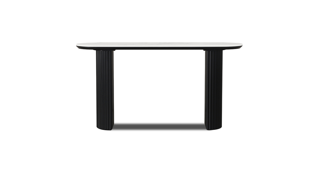 Milla Hall Table